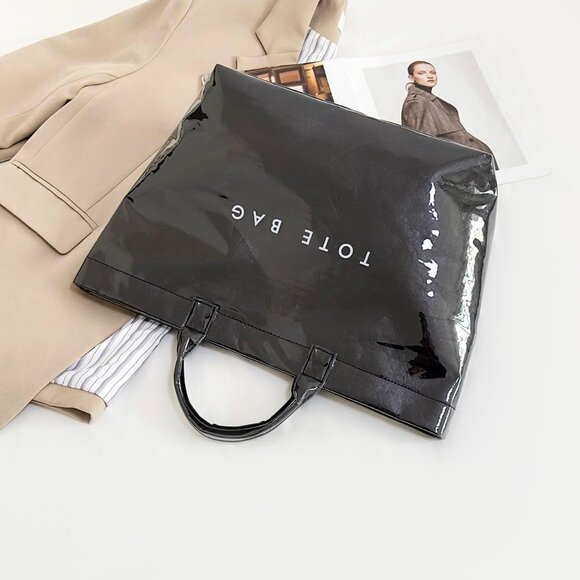 Women's PVC Tote Bag Clear Plastic Large Carry All Handbag for Daily Use - Picture 5 of 7